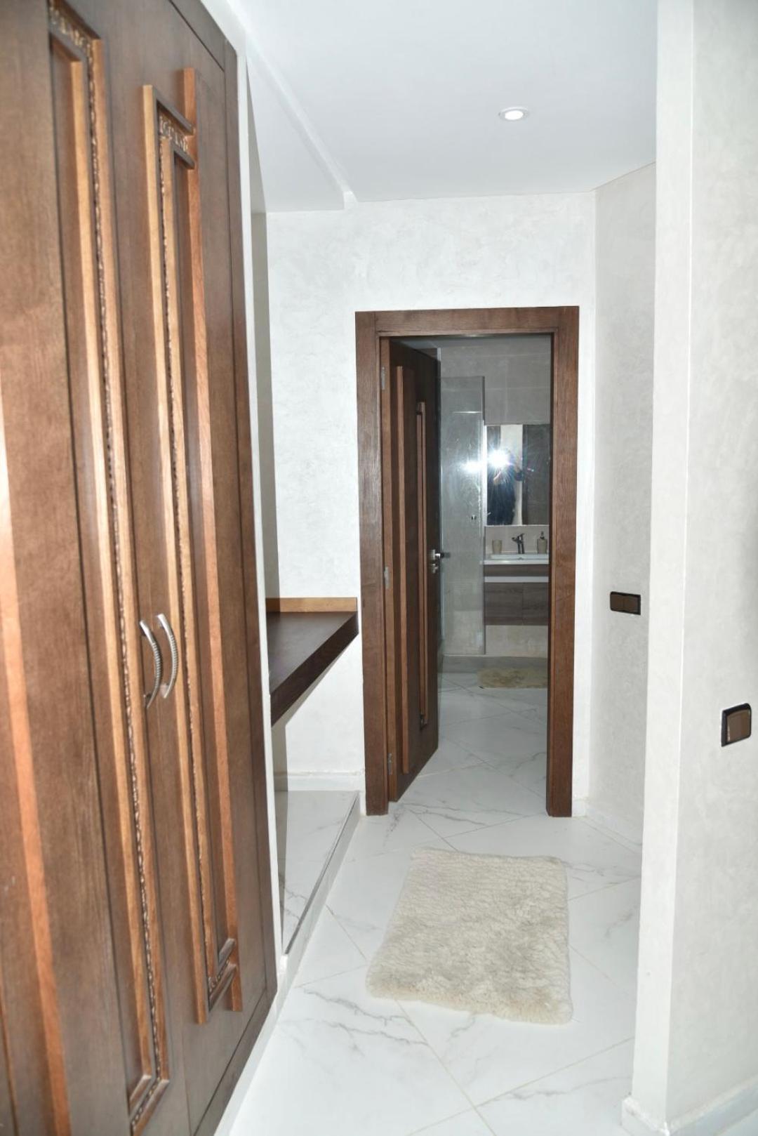 Bright 3-Br In Heart Of Kenitra-Perfect Summer Stay With Parking! 外观 照片